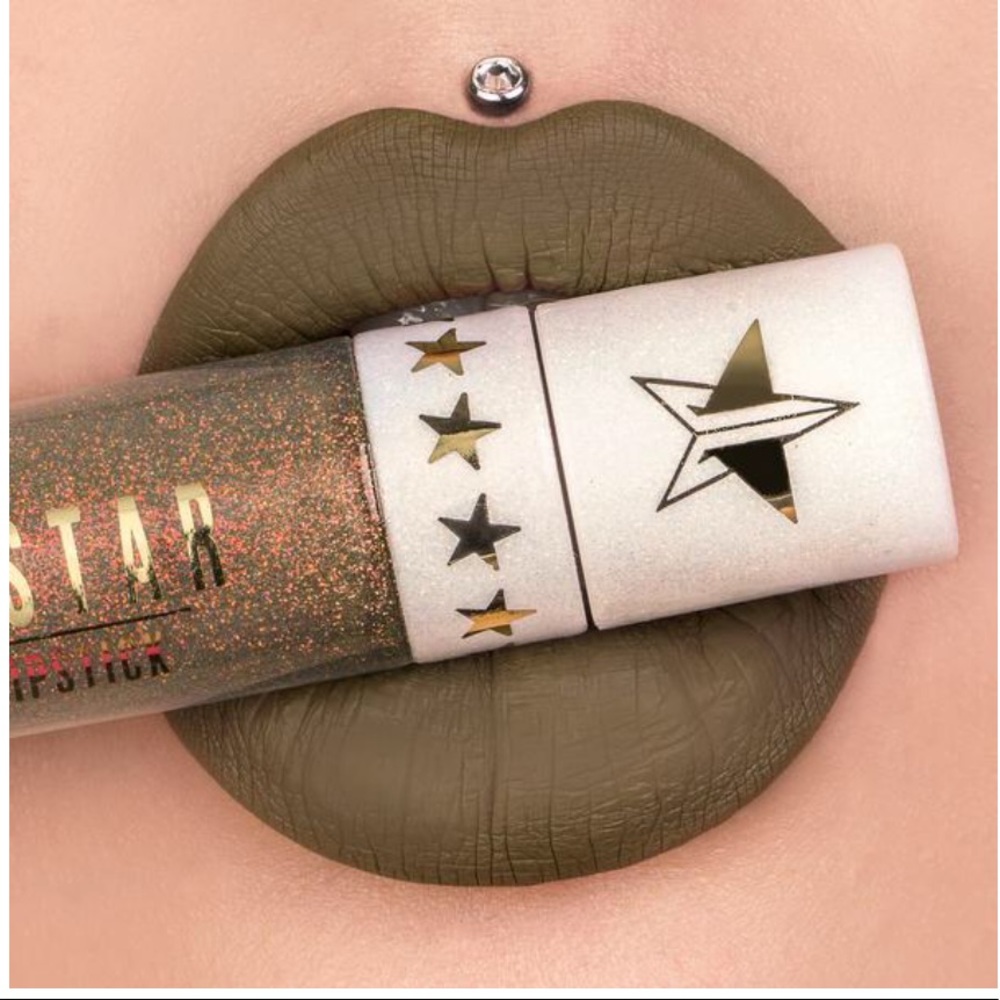 Karma Velour Liquid Lip